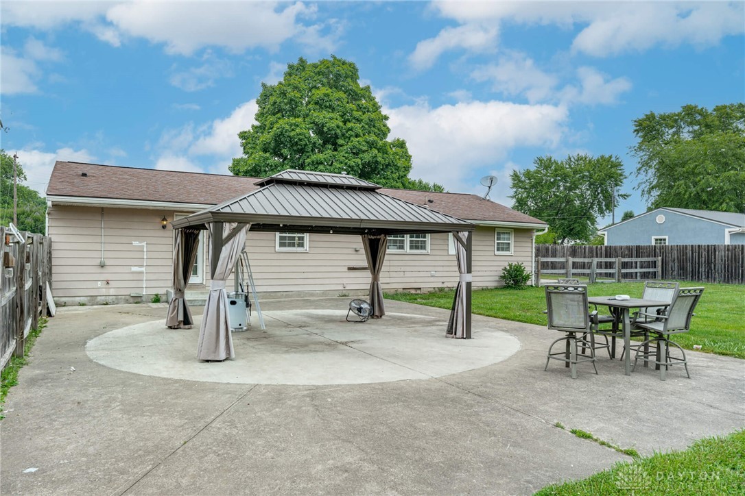 6531 Lorraine Drive, Middletown, Ohio image 25