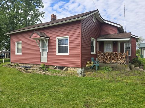 Photo of 457 Wolf Road, West Alexandria, OH 45381 (MLS # 958456)