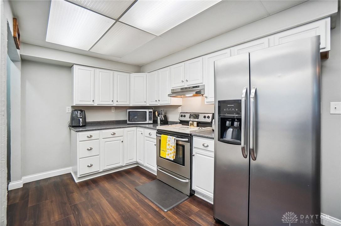 2541 Barryknoll Street, Kettering, Ohio image 8