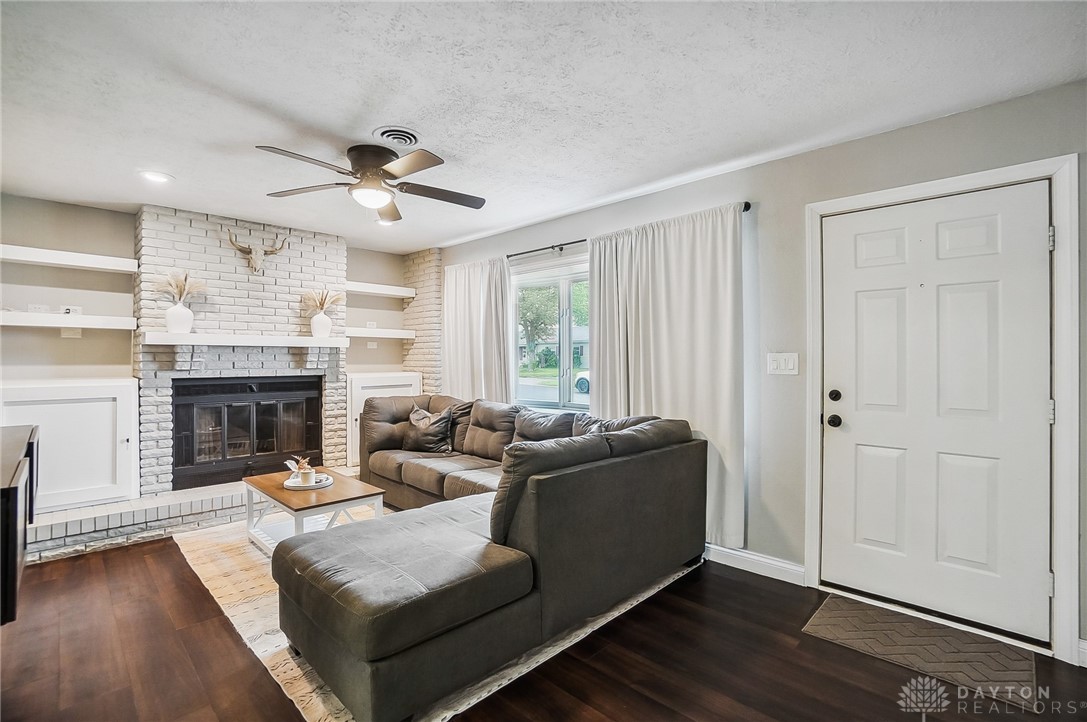 2541 Barryknoll Street, Kettering, Ohio image 4