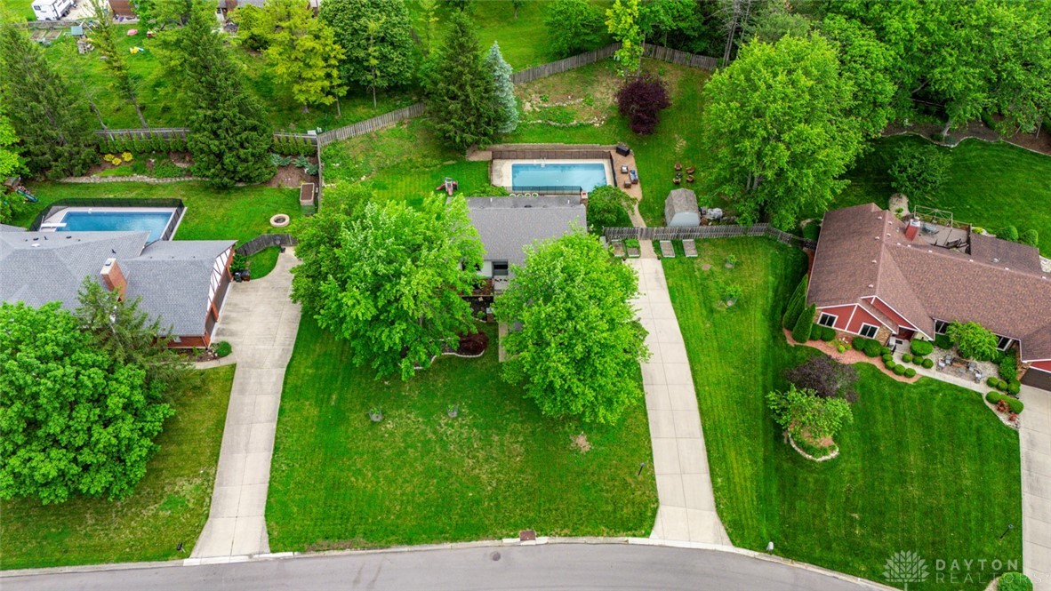360 Merrick Drive, Beavercreek, Ohio image 3