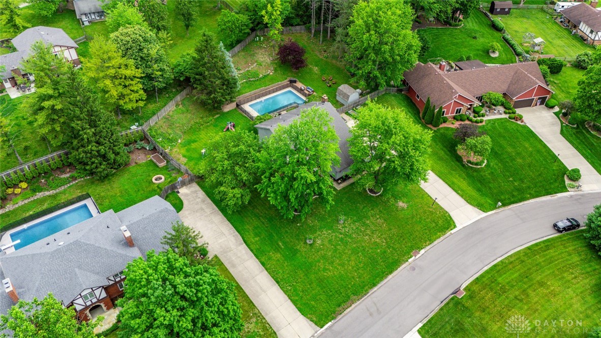 360 Merrick Drive, Beavercreek, Ohio image 6