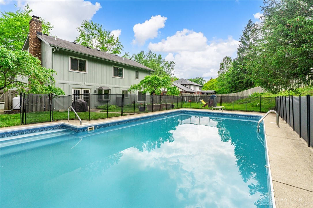 360 Merrick Drive, Beavercreek, Ohio image 8