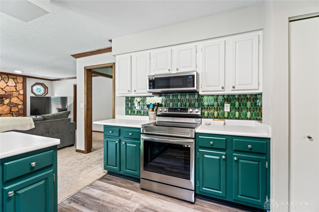 360 Merrick Drive, Beavercreek, Ohio image 23
