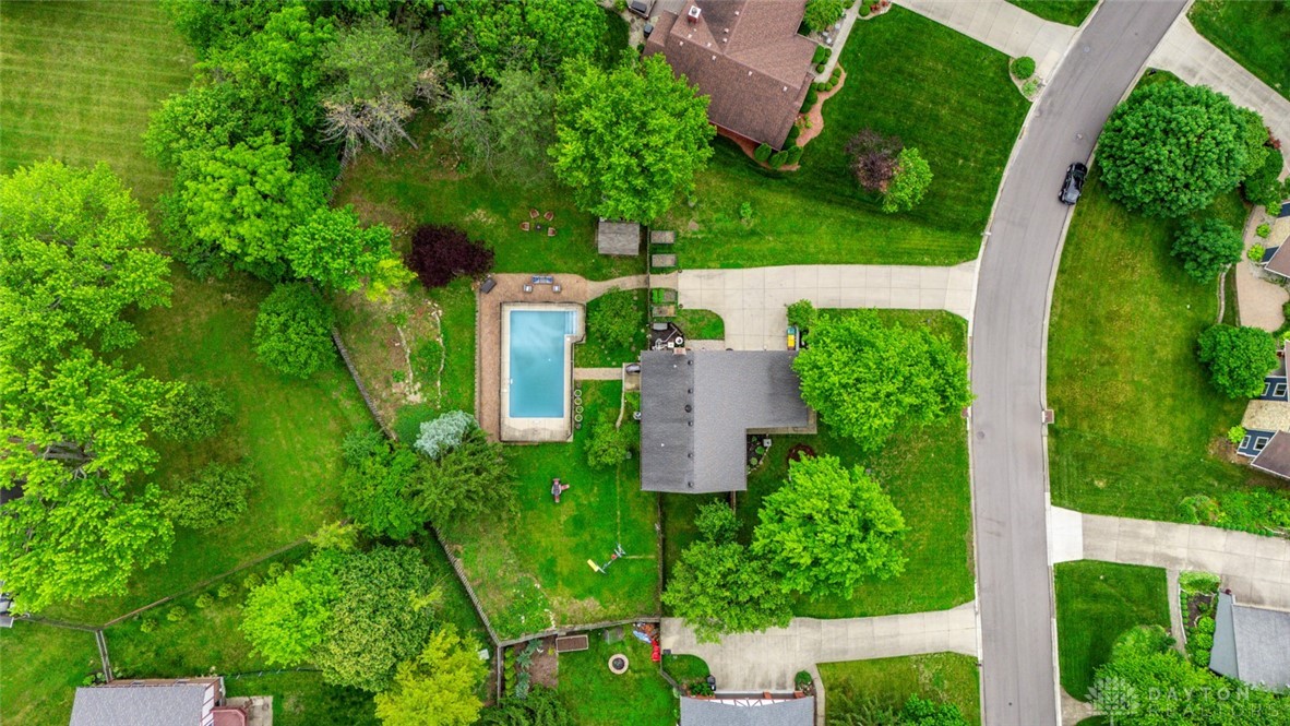 360 Merrick Drive, Beavercreek, Ohio image 11