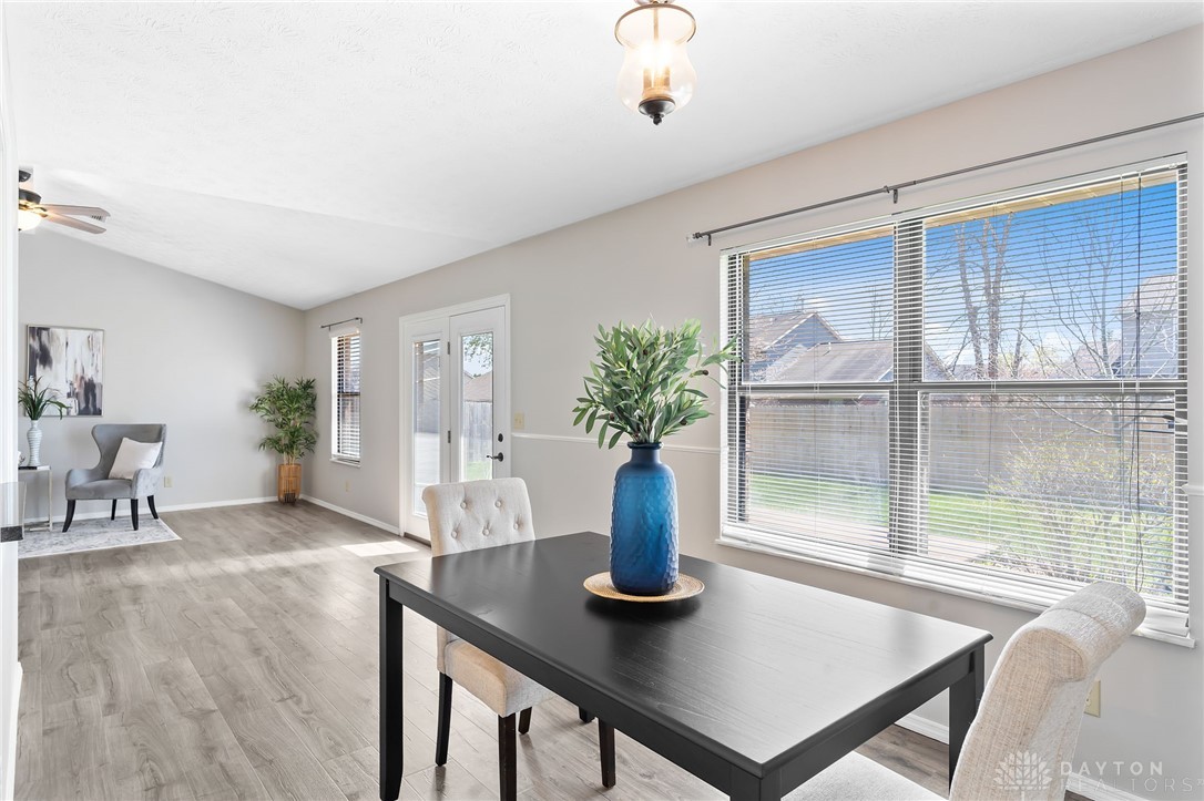 6670 Deer Meadows Drive, Dayton, Ohio image 13