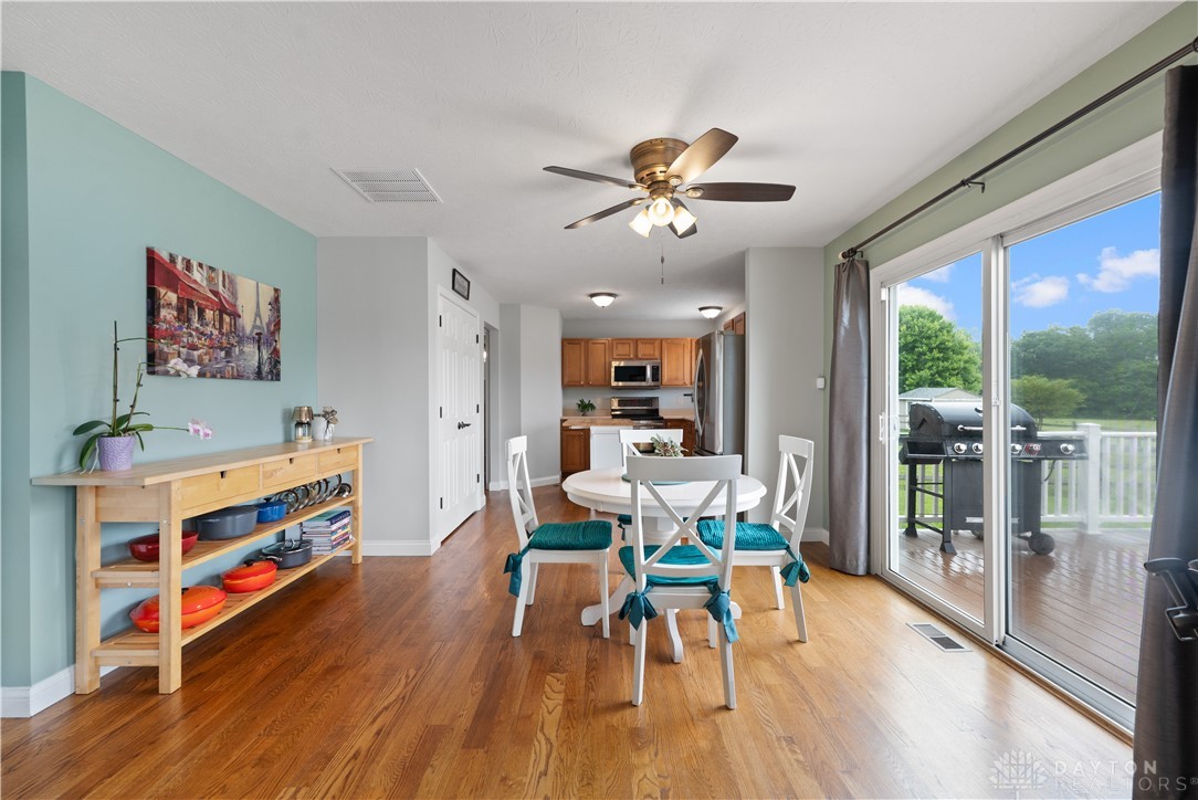1750 Greentree Meadows Drive, Lebanon, Ohio image 11