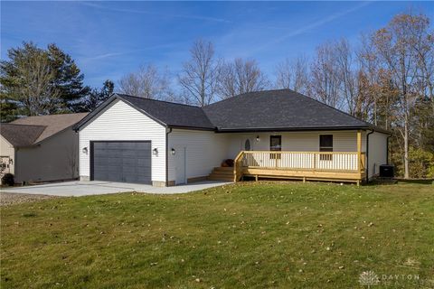 Photo of 787 Baltic Drive, Eaton, OH 45320 (MLS # 945644)