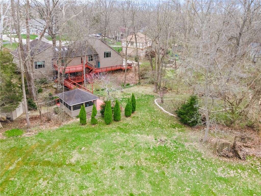 1055 Wilderness Bluff, Tipp City, Ohio image 10