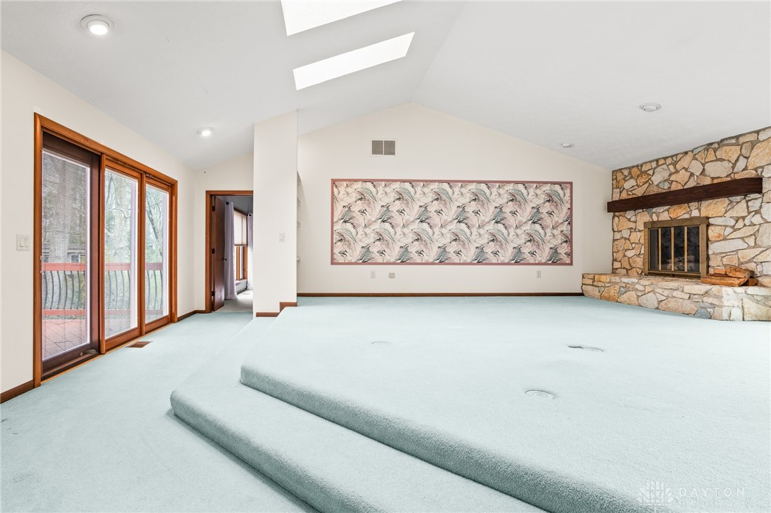 1055 Wilderness Bluff, Tipp City, Ohio image 21