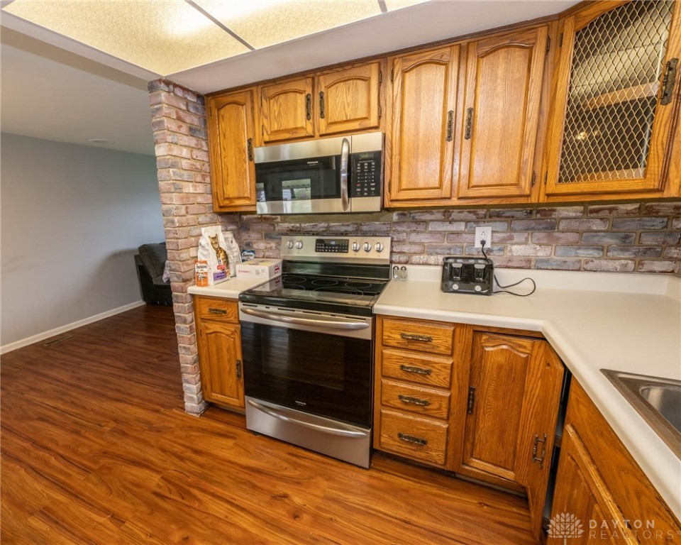 5566 Old Troy Pike, Dayton, Ohio image 9