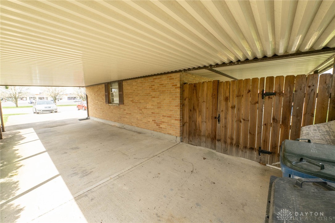 5566 Old Troy Pike, Dayton, Ohio image 24
