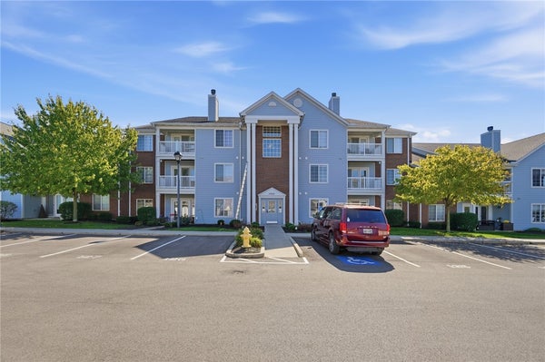 3045 WESTMINSTER DR APT 207, BEAVERCREEK, OH 45431 - Image 0d1575a6586f28fa3052dfba6bc5f5ce/312210751