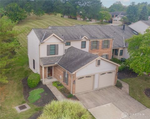 Photo of 12080 Thames Place, Sharonville, OH 45241 (MLS # 945377)