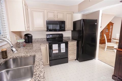 Tiny photo for 12080 Thames Place, Sharonville, OH 45241 (MLS # 945377)