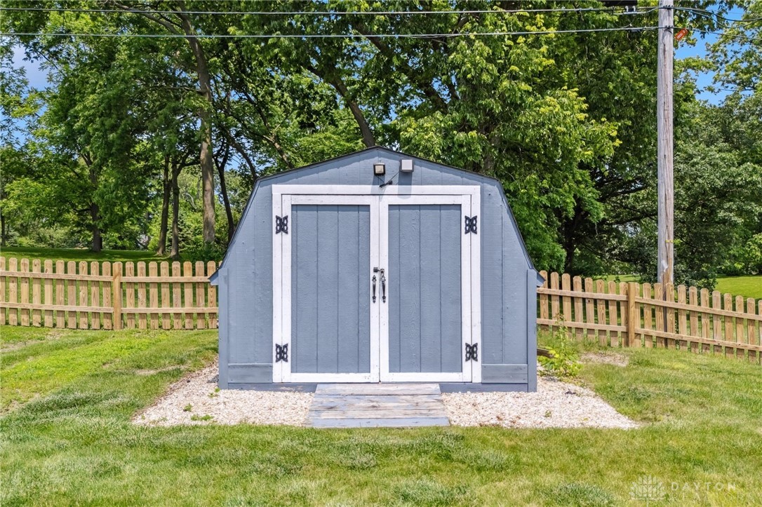 1153 Highridge Avenue, Dayton, Ohio image 9
