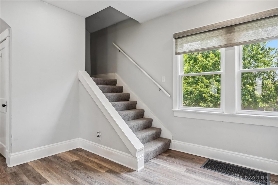 1153 Highridge Avenue, Dayton, Ohio image 32