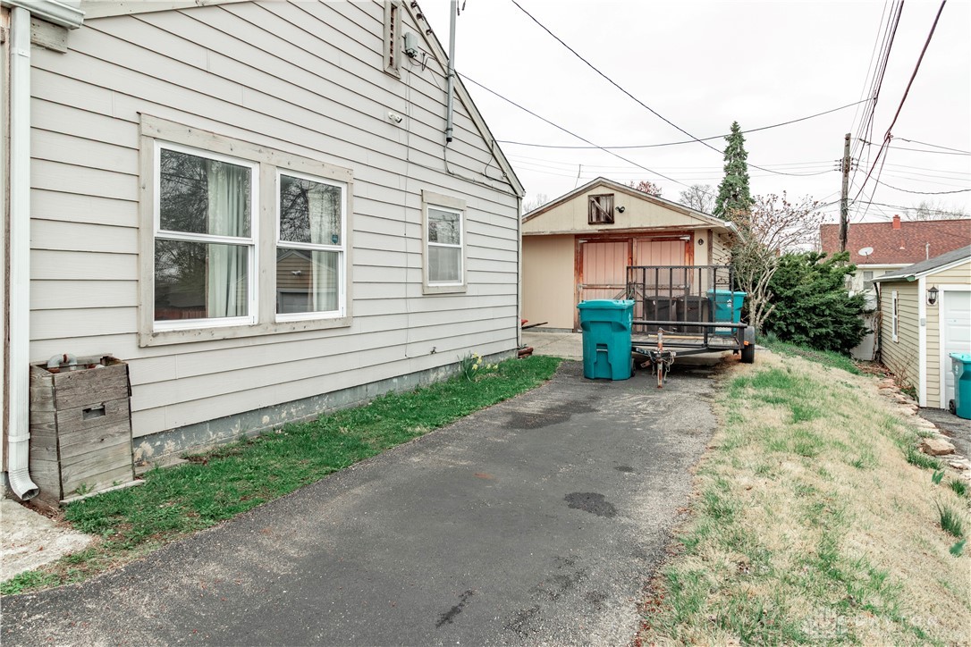 2311 Eden Lane, Dayton, Ohio image 5