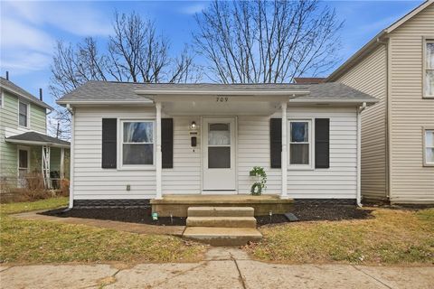 Homes For Sale - 709 N Russell Street<br/> Urbana, OH 43078