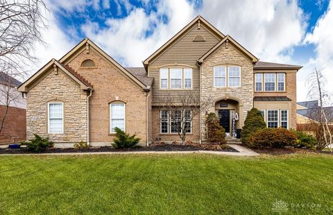 Photo of 9740 Olde Georgetown Way, Dayton, OH 45458 (MLS # 950734)