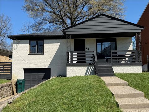 Photo of 3555 McHenry Avenue, Cincinnati, OH 45225 (MLS # 955893)