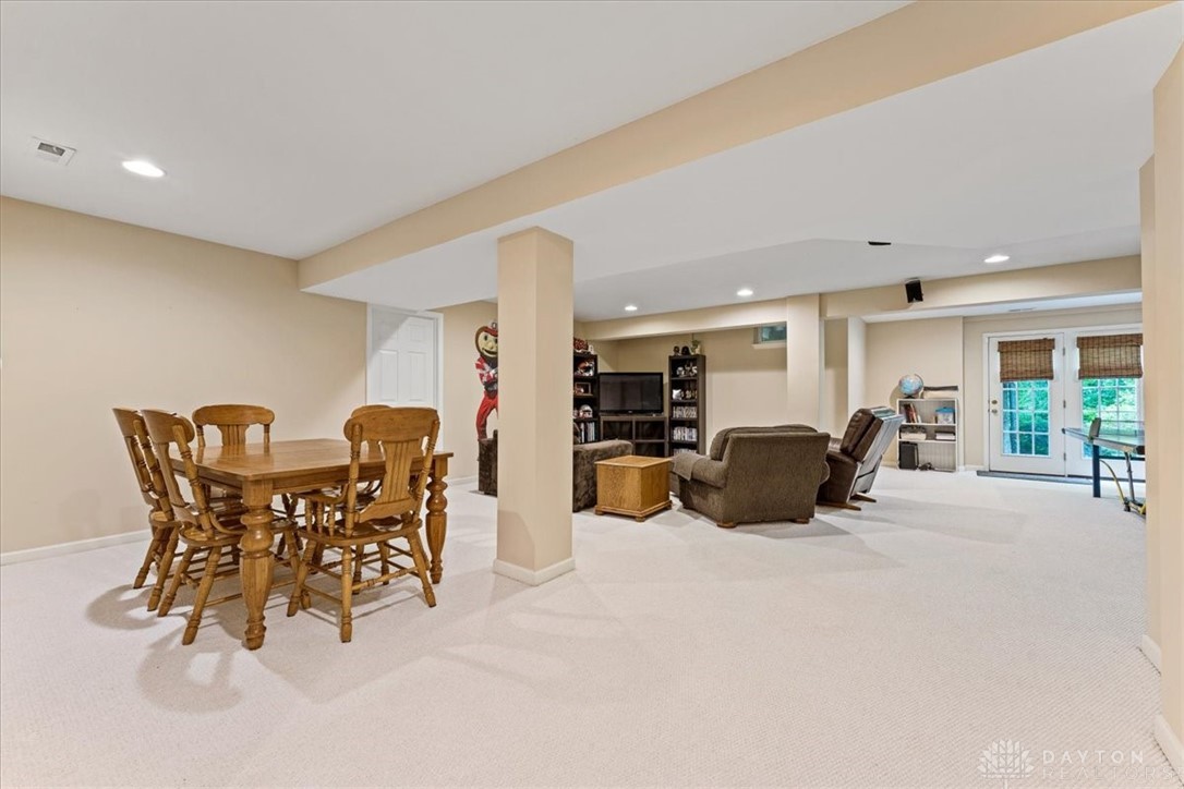 1422 Shawnee Run Drive, Maineville, Ohio image 35