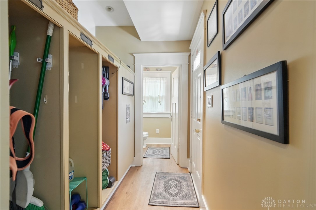 38 E Dixon Avenue, Oakwood, Ohio image 21