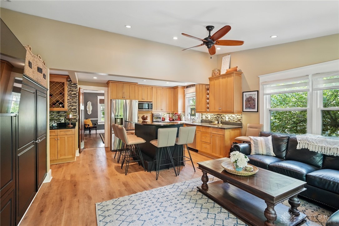 38 E Dixon Avenue, Oakwood, Ohio image 13