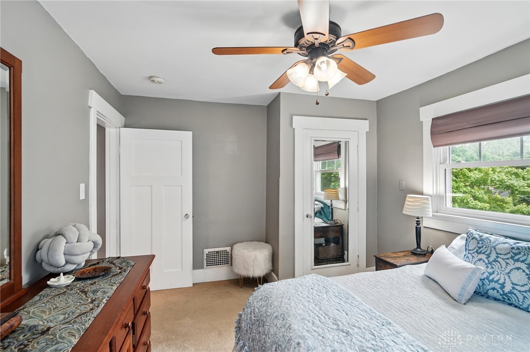 38 E Dixon Avenue, Oakwood, Ohio image 32