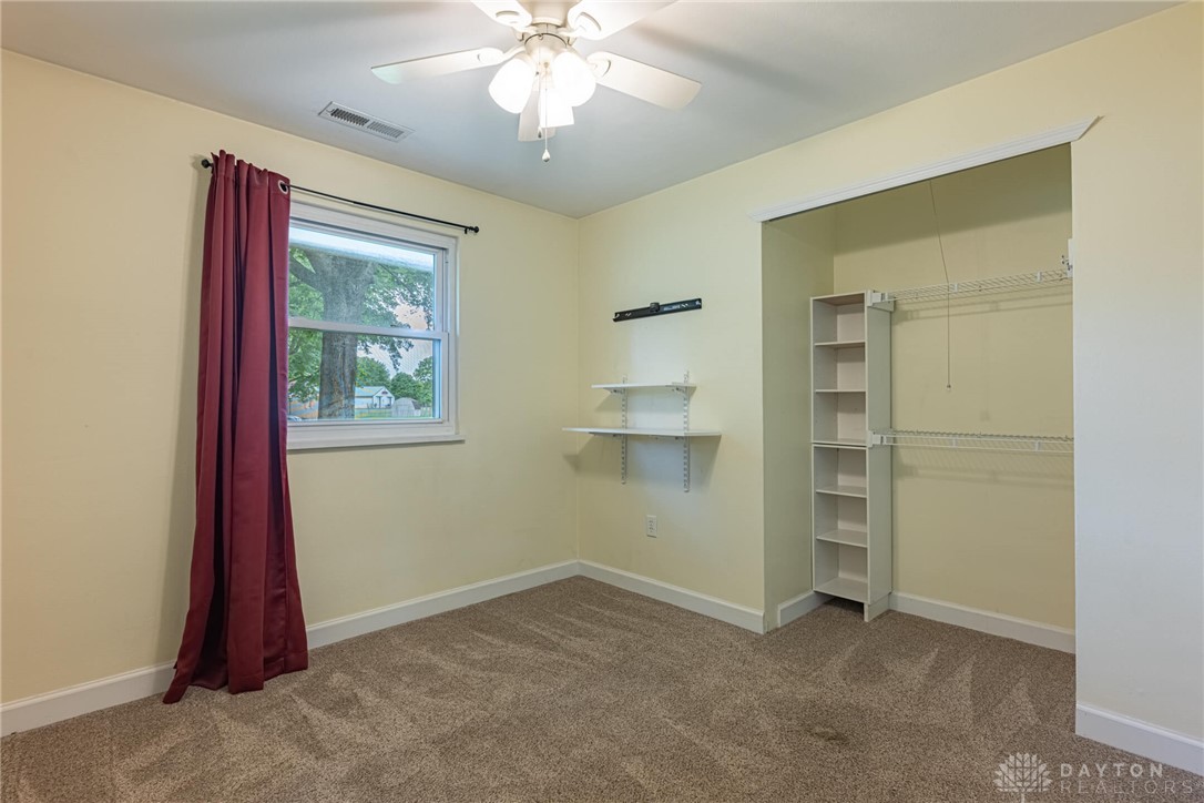 1172 Bay Lane, Beavercreek, Ohio image 13