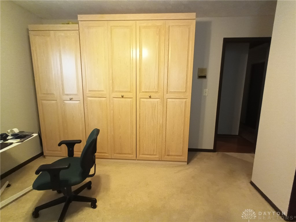 2094 El Camino Drive, Xenia, Ohio image 17