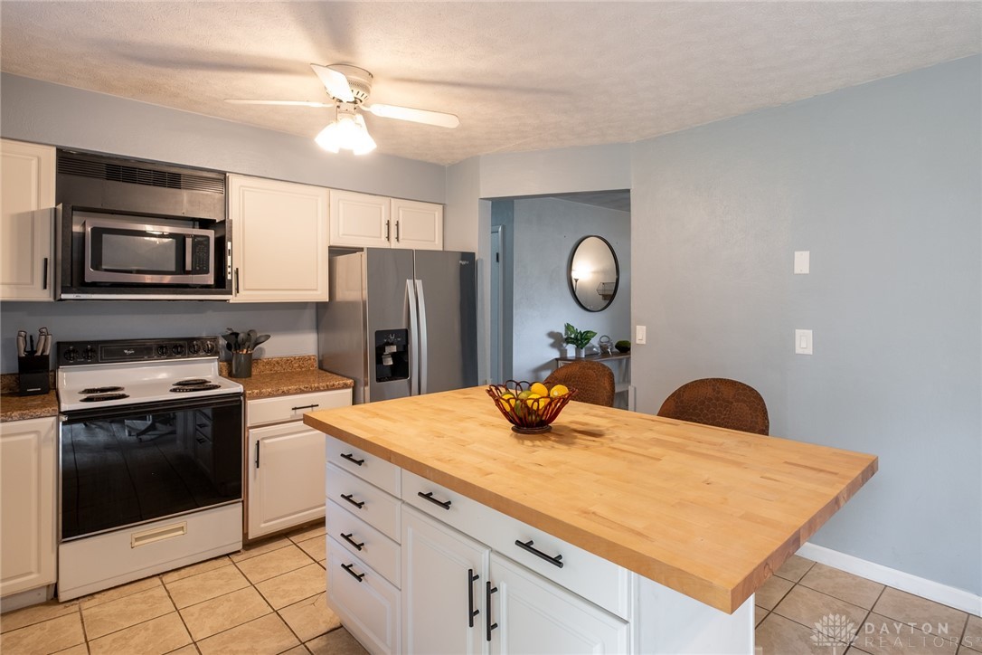 3648 Eastern Drive, Beavercreek, Ohio image 11