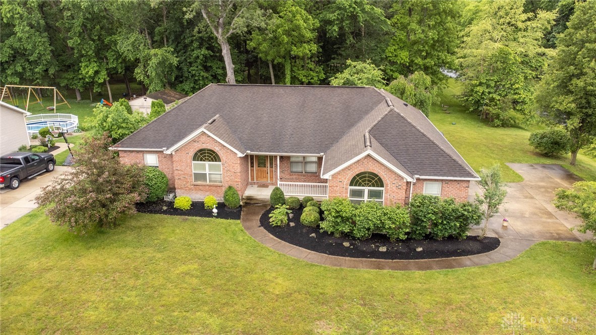 9062 Adam Lane, Waynesville, Ohio image 3