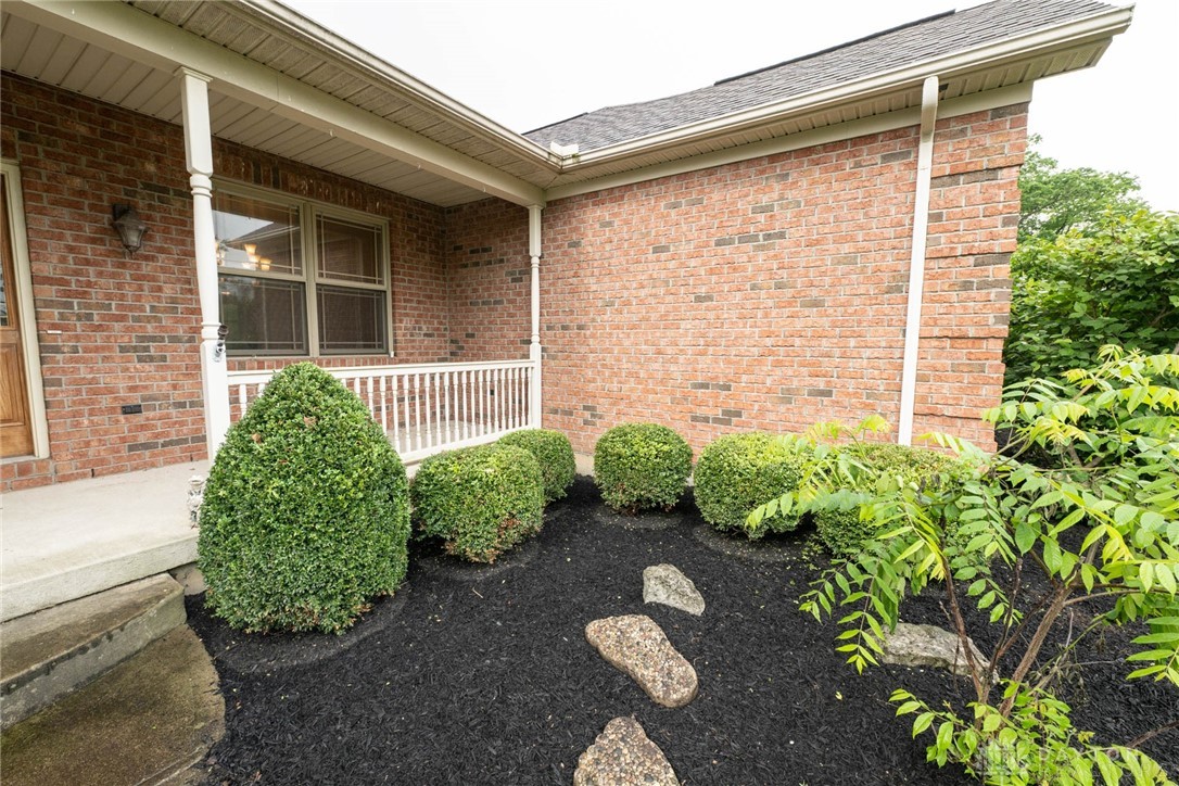 9062 Adam Lane, Waynesville, Ohio image 6