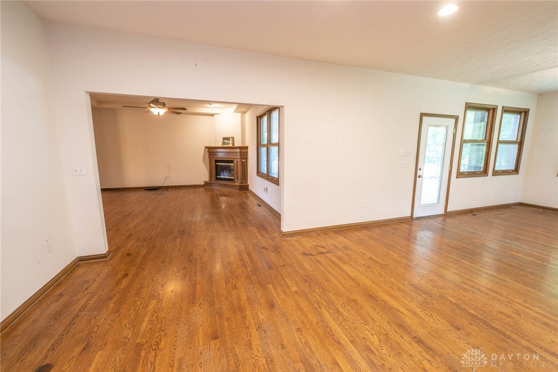 9062 Adam Lane, Waynesville, Ohio image 18