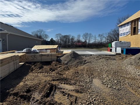 Photo of 2211 Hackberry Street, Springfield, OH 45505 (MLS # 954492)