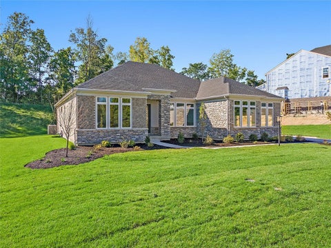 Homes For Sale - 2439 Bent Grass Drive<br/> Beavercreek, OH 45431