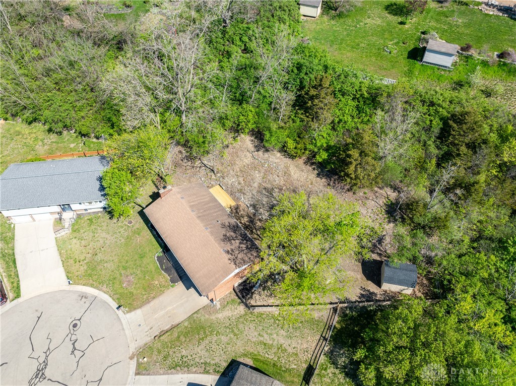 848 Maid Marion Court, Miamisburg, Ohio image 37
