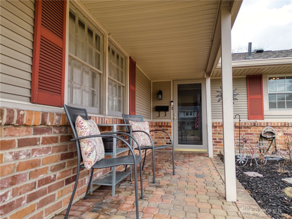 361 Cherrywood Drive, Fairborn, Ohio image 4