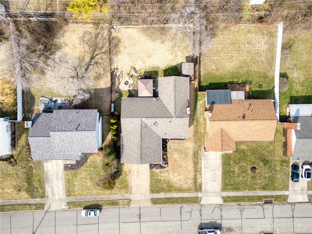 361 Cherrywood Drive, Fairborn, Ohio image 3