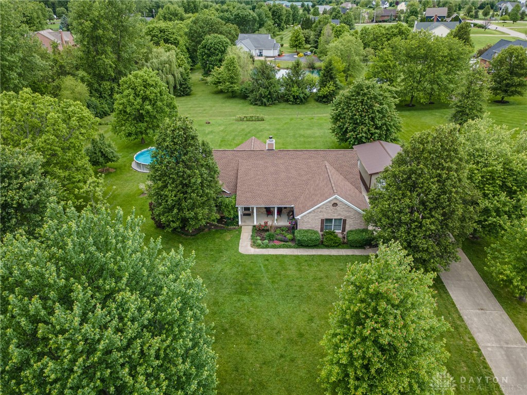 2182 Sharon View Court, Lebanon, Ohio image 2