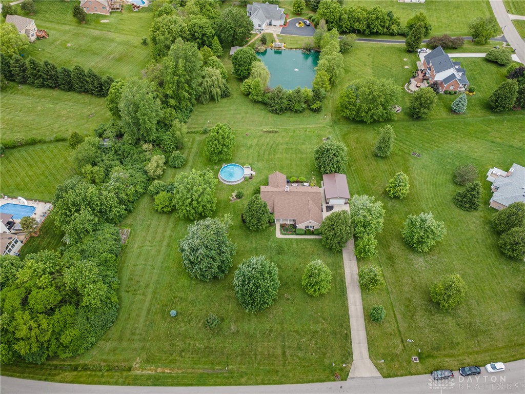 2182 Sharon View Court, Lebanon, Ohio image 3