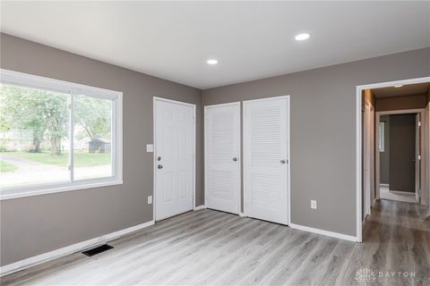 Tiny photo for 912 Omard Drive, Xenia, OH 45385 (MLS # 946067)