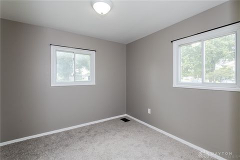 Tiny photo for 912 Omard Drive, Xenia, OH 45385 (MLS # 946067)