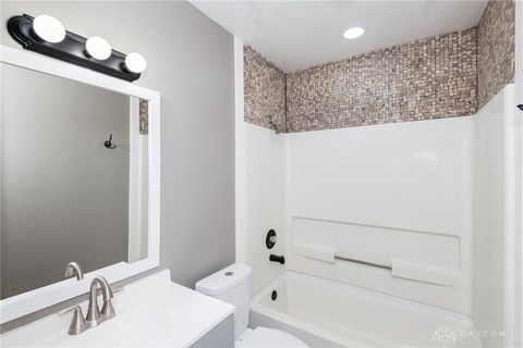 Tiny photo for 912 Omard Drive, Xenia, OH 45385 (MLS # 946067)