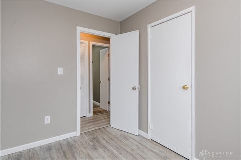 Tiny photo for 912 Omard Drive, Xenia, OH 45385 (MLS # 946067)