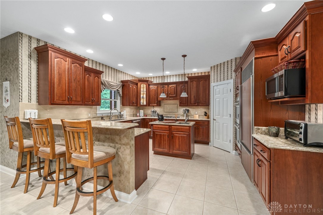 7607 Stone Ridge Drive, Springboro, Ohio image 28