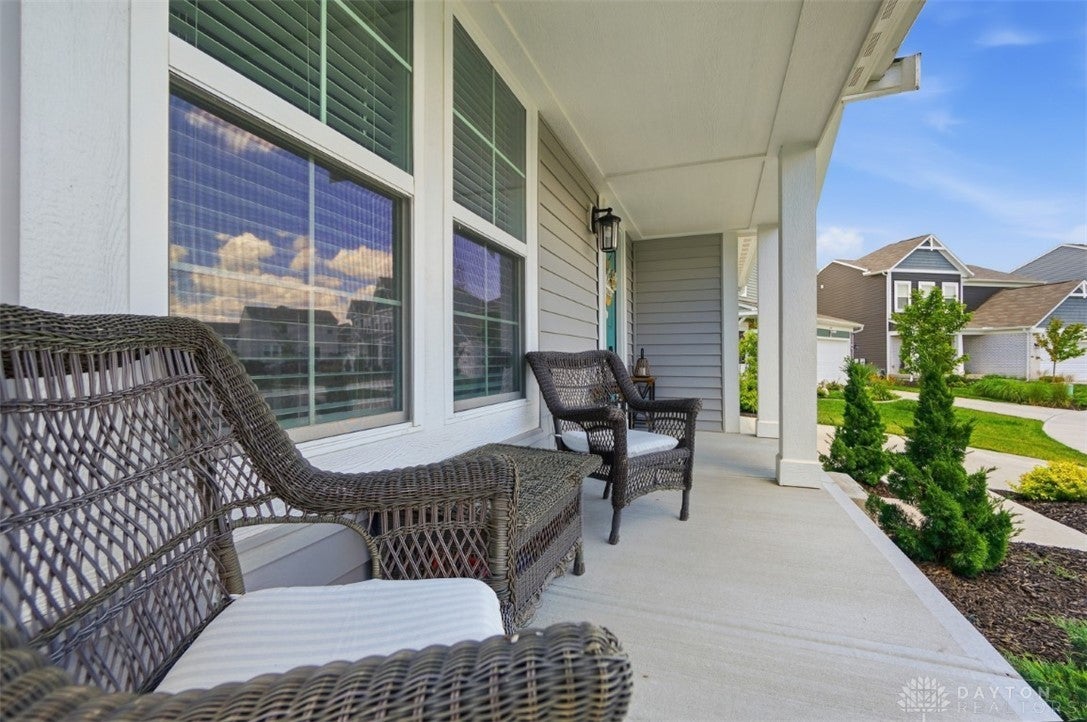 595 Brassie Court