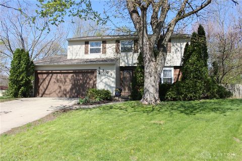 Photo of 5607 Chukar Drive, Dayton, OH 45424 (MLS # 956202)