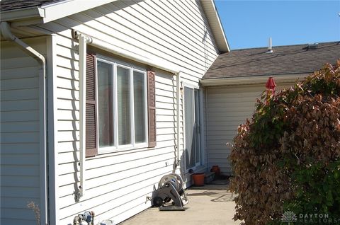 Tiny photo for 1883 Shawnee Drive, Sidney, OH 45365 (MLS # 945472)